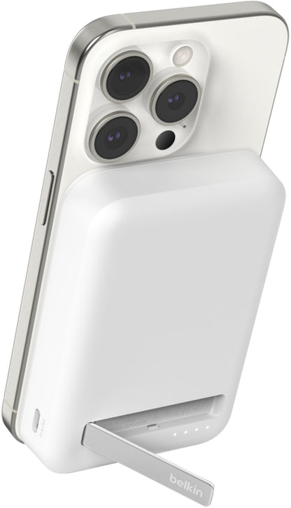 Belkin BoostCharge Pro Wireless External Battery with Kickstand, 10000mAh, 15W, FQI, 1 x QI - 1 x USB-C, White BPD008btWH