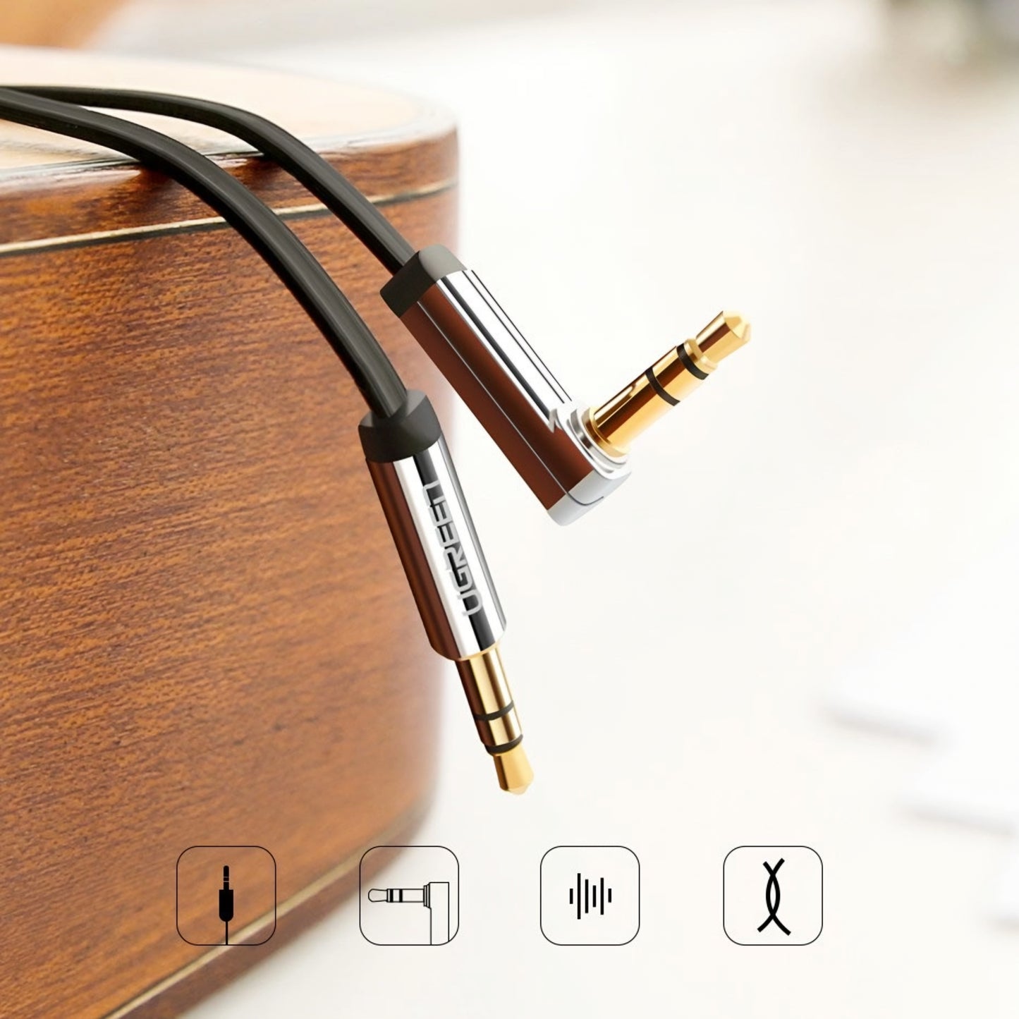 UGREEN AV119 Angled 3.5mm - 3.5mm Audio Cable, 3m, Black